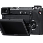 CX76000_tilt_lcd_2