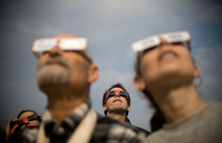 premiere-eclipse-solaire-2011