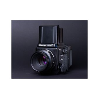 781px-Mamiya_RZ67_front_view.jpg