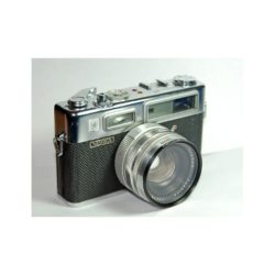 799px-Yashica_Electro_35.jpg