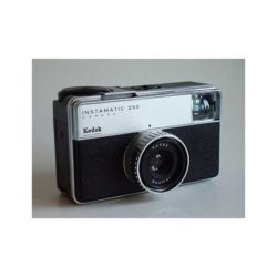 Kodak_Instamatic_233.jpg