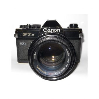 647px-Canon_FTb_N_with_1_2_55mm_ASPH_lens.jpg