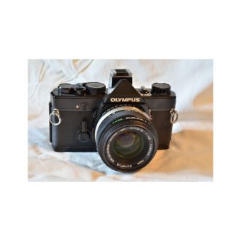 800px-Olympus_OM-1_black.jpg
