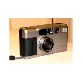 CONTAX_T2.jpg