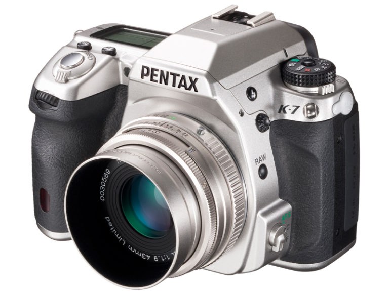 pentax-K-7-Limited-Silver.jpg