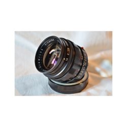 800px-Leica_Summilux_50mm_f_1.4_black.jpg