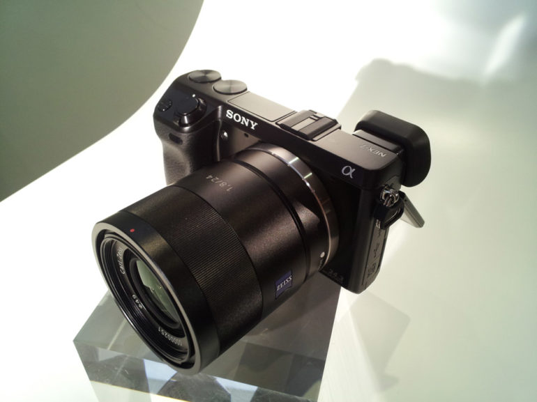 sony-nex-7-live01.jpg