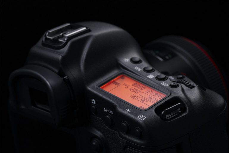 56_EOS-1D X_design007_EUR