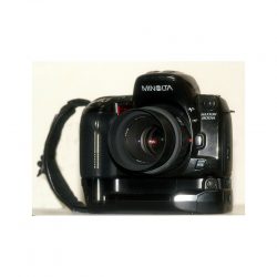 800px-Minolta_Maxxum_800si.jpg