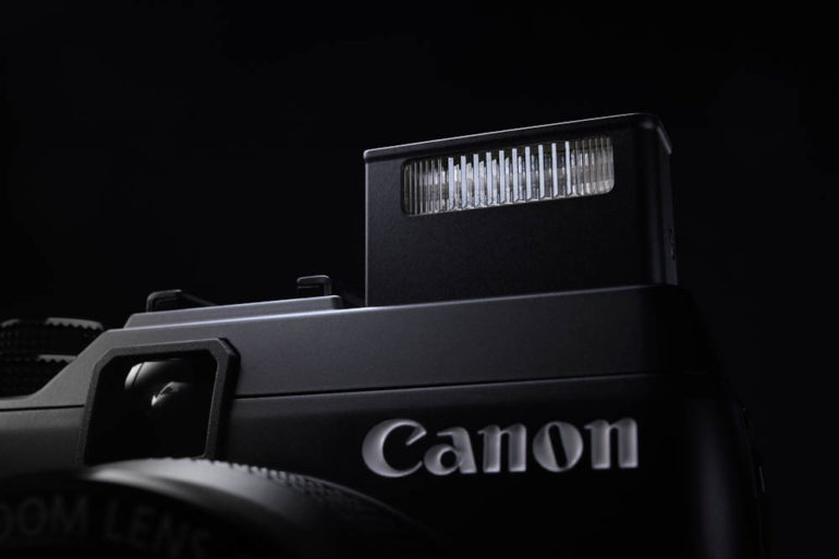 PowerShot G1 X_Gallery_04_flash1