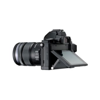 om-d-e-m5-backscreen-3.jpg