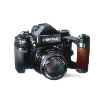Pentax67ii-CameraHandGrip.jpg
