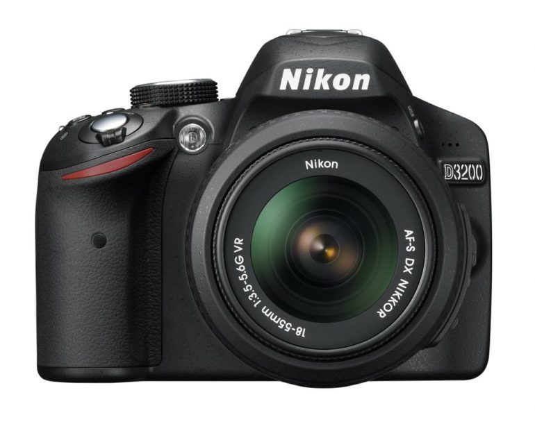 D3200_BK_18_55_front.jpg