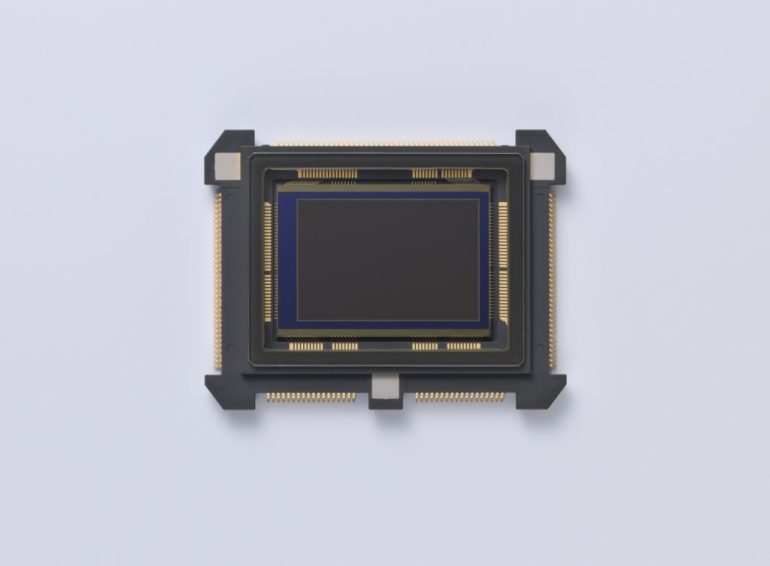 D3200_Cmos_1