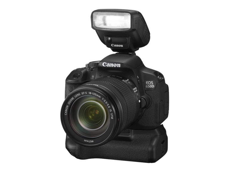 EOS 650D FSL SPEEDLITE 270EX II w EF-S 18-135mm w BG