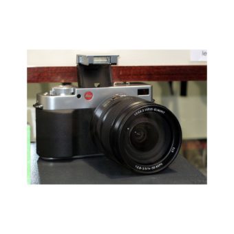 800px-Leica-Digilux_3.jpg
