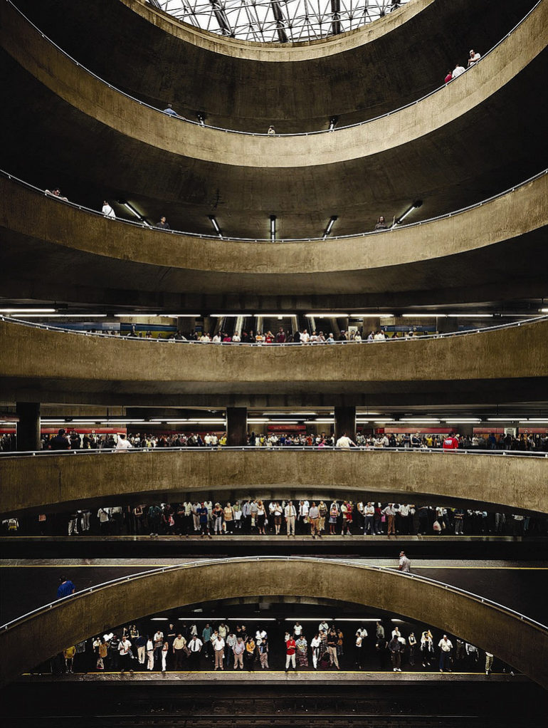 andreas-gursky-6.jpg