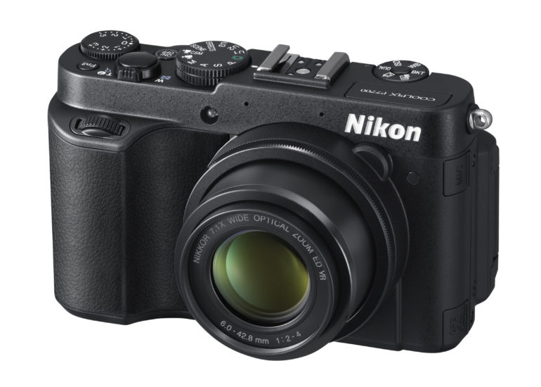nikon-p7700-front.jpg