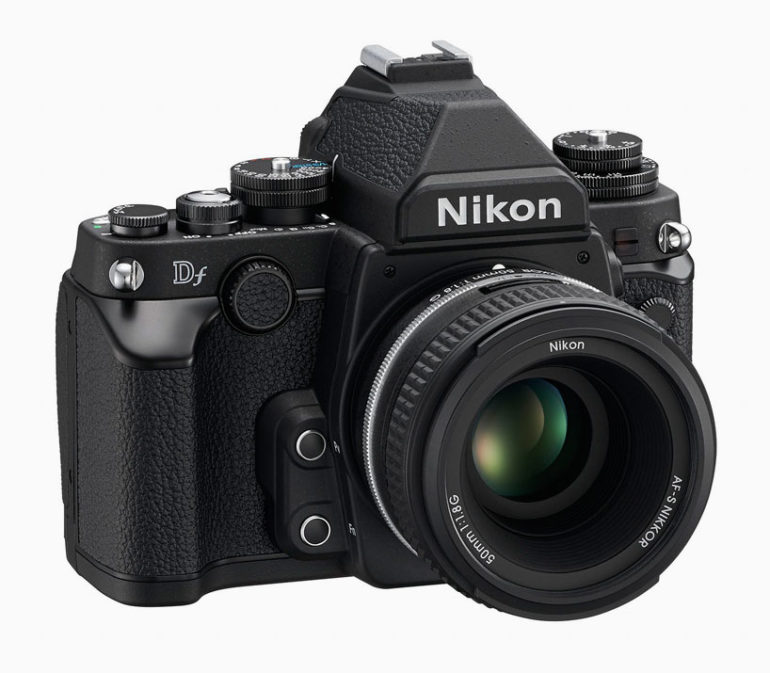 nikon-df-full-frame-camera-designboom05.jpg