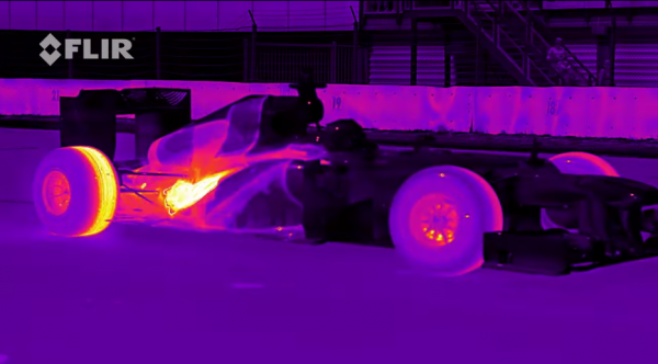 This-is-How-An-F1-Racecar-Looks-Under-Thermal-Vision-Hypebeast-600x3321.png