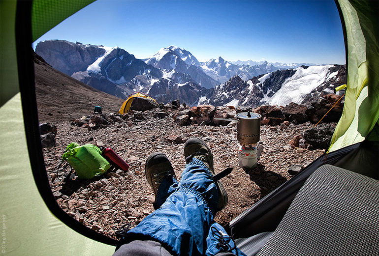 morning-views-from-the-tent-photography-oleg-grigoryev-7.jpg