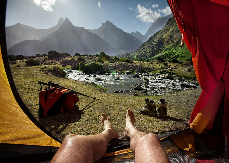 morning-views-from-the-tent-photography-oleg-grigoryev-9.jpg