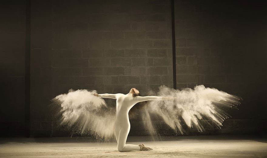 dance-performance-powdered-milk-campaign-jeffrey-vanhoutte-1.jpg