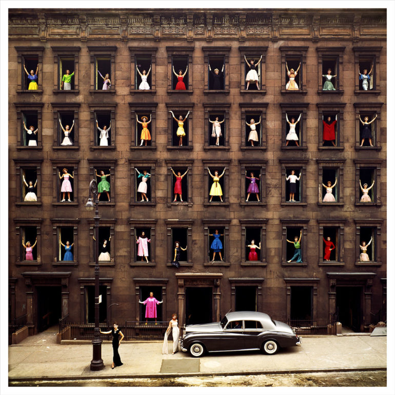 ormond-gigli-girls-in-the-windows-new-york-1960.jpg