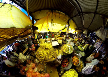 marche-aux-fleurs-inde-fisheye-vr.jpg