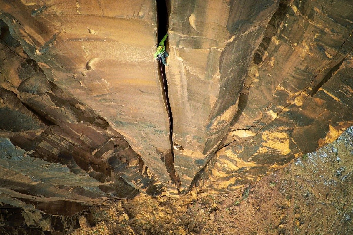Rock Climbing, Moab, USA - © Max Seigal