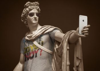 Leo Caillard Beyond-6