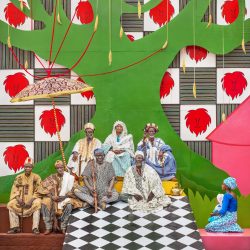 © Patrick Willocq_You cannot pick a stone with one finger_5