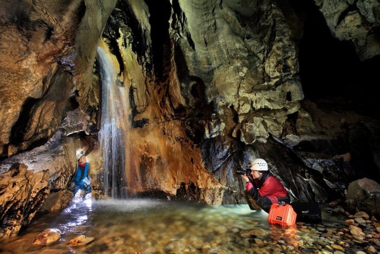 IMPERATIVE TEXT_Photo by Sergio Laburu www.espeleofoto.com