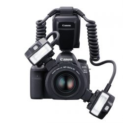 MT-26EX-RT MACRO EOS 5D Mark IV FRT 04