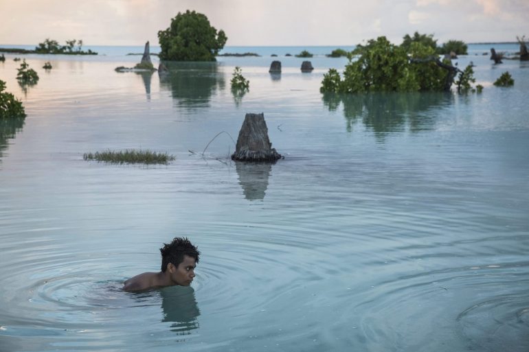 WARM WATERS: KIRIBATI