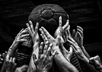 © Cristina Aldehuela & Jordi Perdigo