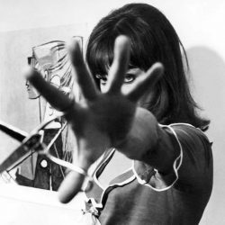 PIERROT LE FOU 1965 DIRECTED BY JEAN LUC GODARD