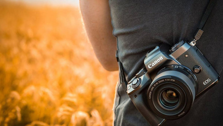 canon-ef-m-32mm-f14-stm-02-1000px