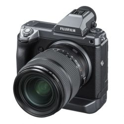 fujifilm-gfx-100-03-1000px