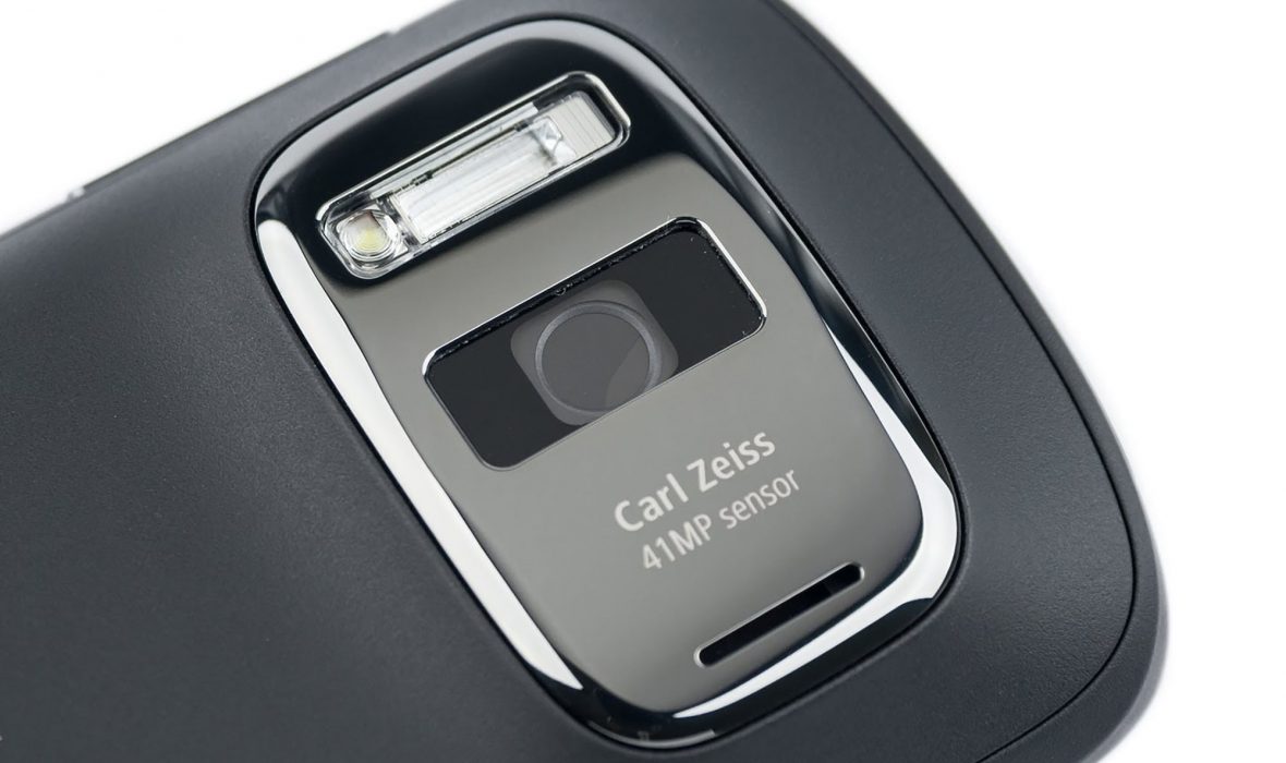 nokia-808-pureview-01-2000px