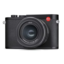 leica-q2-02-1000px