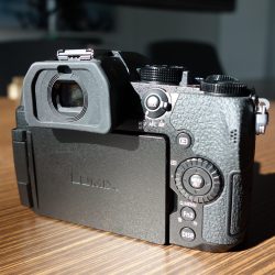 panasonic-lumix-G90-image-04