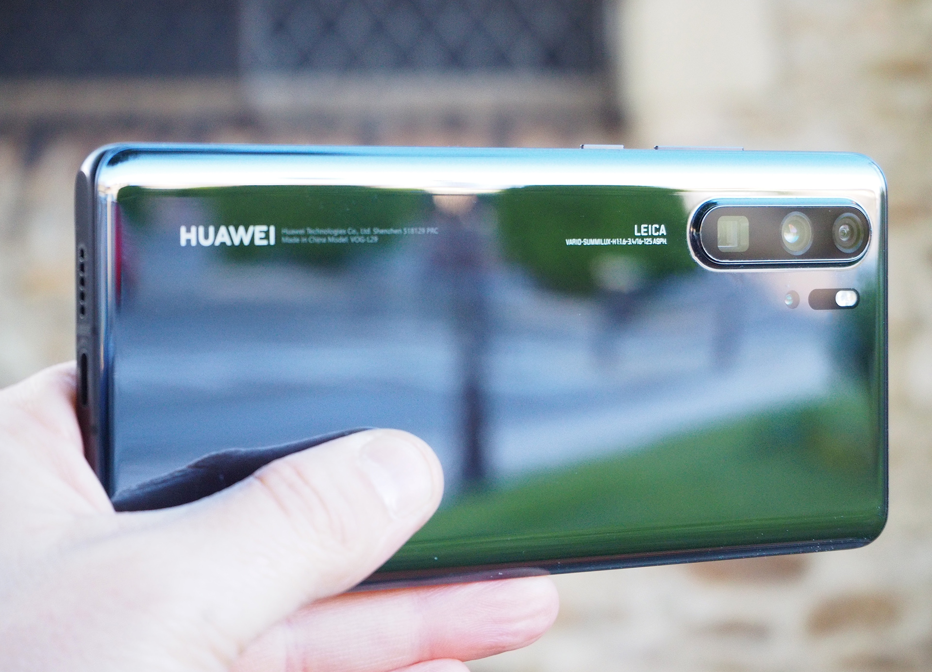 Test Huawei P30 : le petit format aussi impressionnant que le grand