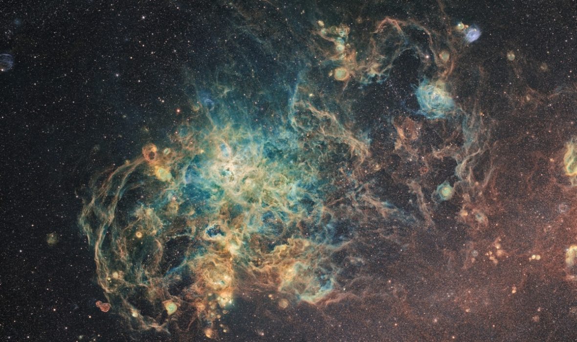 large-magellanic-cloud-detail-ciel-austral-astrophotography