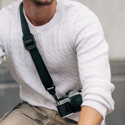 kurvd-universal-camera-strap-02-1000px