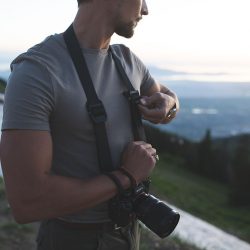 kurvd-universal-camera-strap-04-1000px