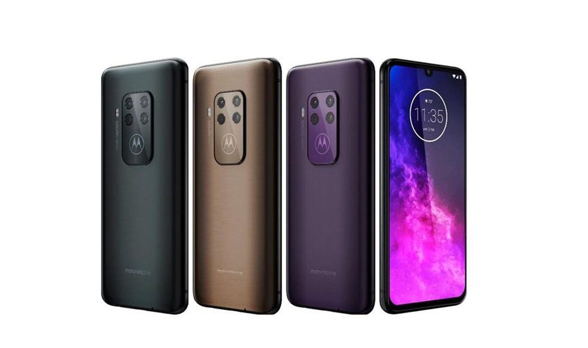 Motorola One Zoom - Couv