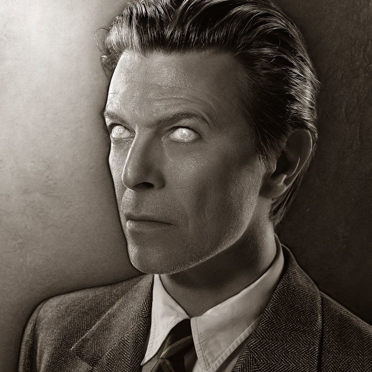 markus_klinko_david_bowie_heathen_artwork_photography_itsnicethatHEATHEN_KLINKO