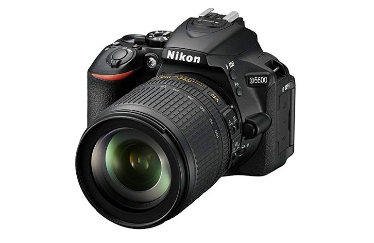 black-friday-nikon-AMAZON-1