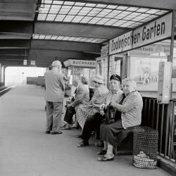 dfcbc4ccecc8fa49581cfabd08a3395d4fb75470_2200